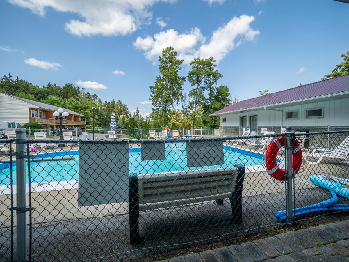 Lake 'N Pines Motel Cooperstown Exterior photo