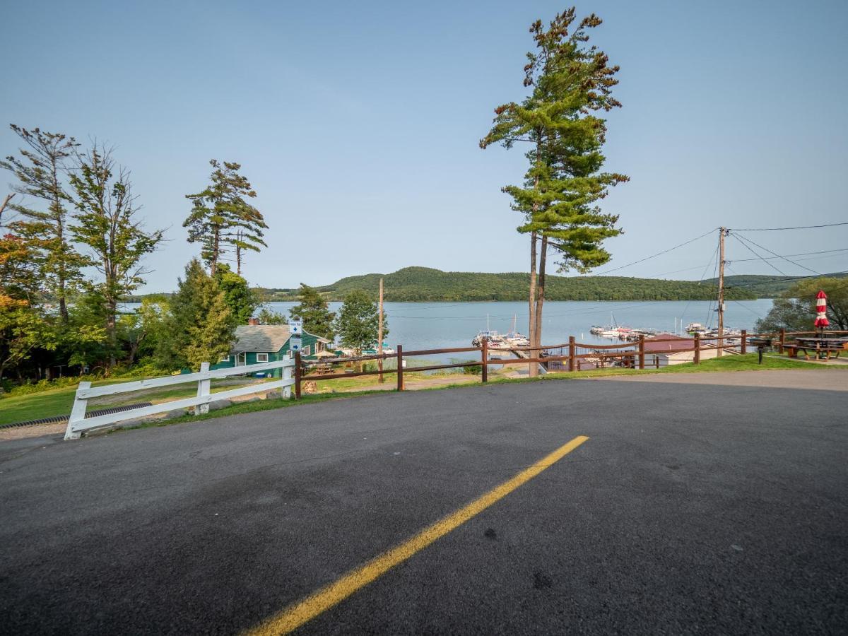 Lake 'N Pines Motel Cooperstown Exterior photo