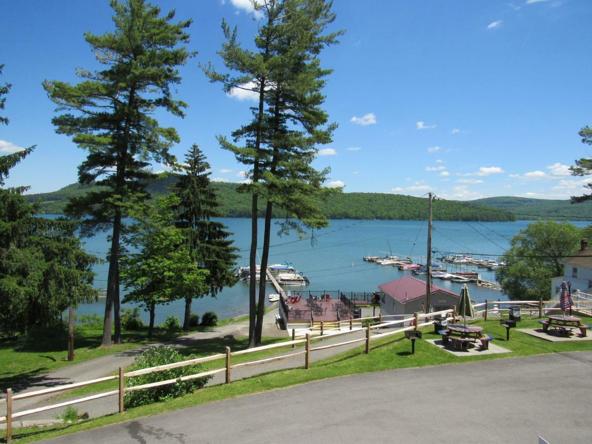 Lake 'N Pines Motel Cooperstown Exterior photo